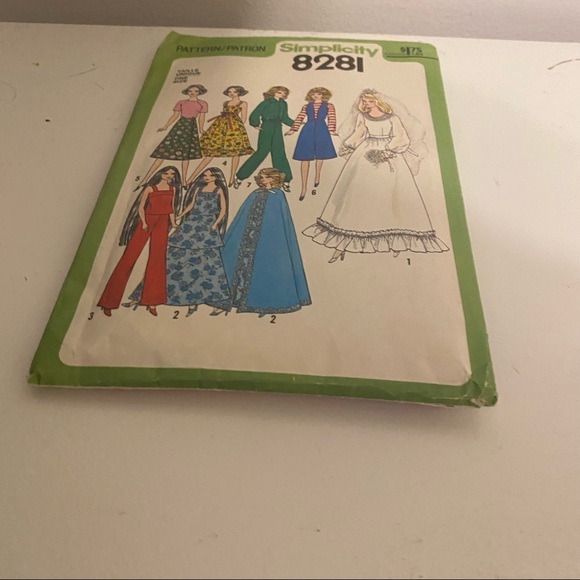 Simplicity Doll Clothing Vintage 70s Sewing Pattern 8281 - Picture 3 of 11